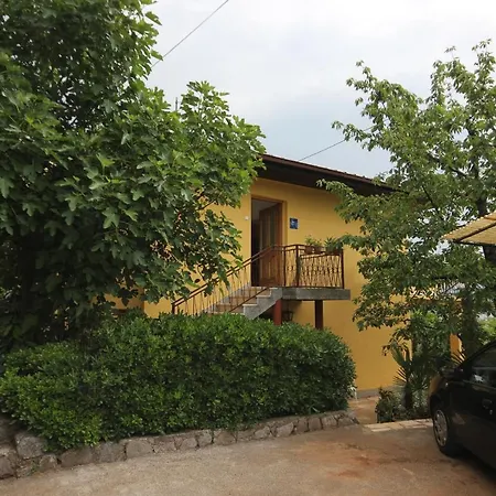 With A Parking Space - 7904 Daire