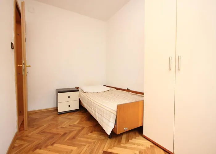 With A Parking Space - 7904 Opatija