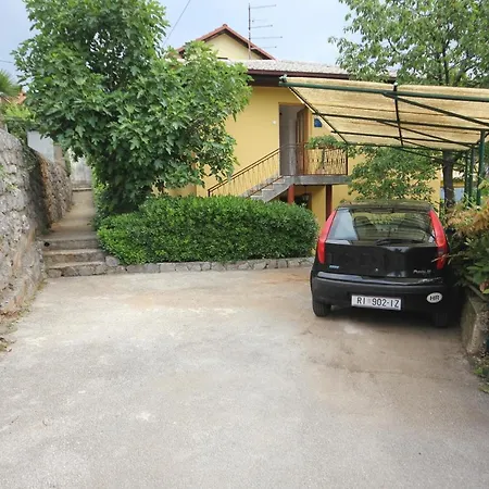 Lejlighed With A Parking Space - 7904