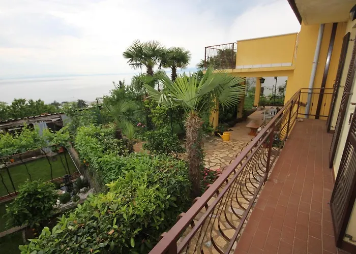 Apartman With A Parking Space - 7904