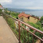 With A Parking Space - 7904 * 오파티아